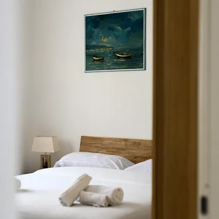 شقة Via Coriolano 8