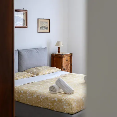 Apartamento Via Coriolano 8
